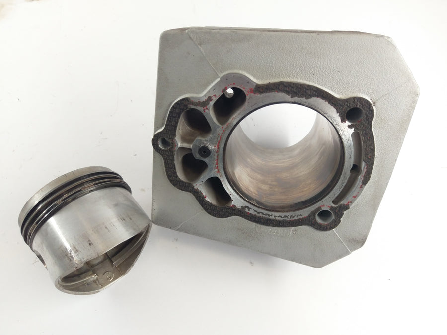Moto Guzzi Nevada 750 LK [2001] - Cylinder with piston