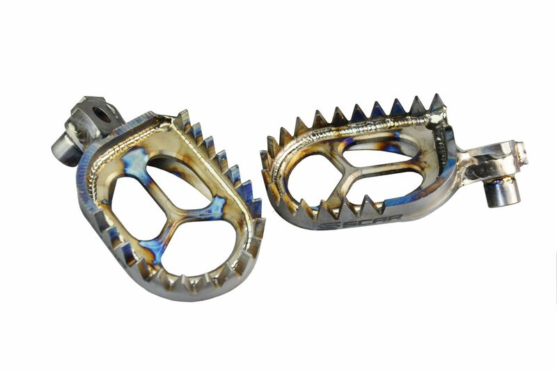 Yamaha Tenere 700 World Raid [SCAR] - Fußraste Titan Gripper SCAR