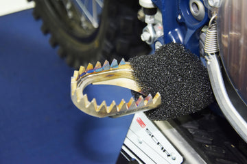 KTM 350 EXC-F Wess [2023] - Titanium footrests, self-cleaning