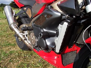 APRILIA TUONO 1000 [2003-2005] - Aero Sturzpads schwarz Aprilia Tuono 1000