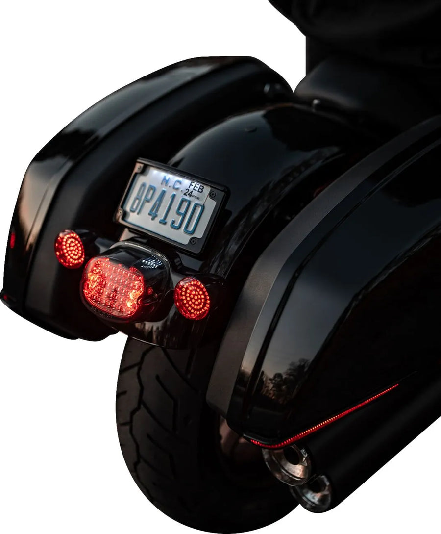 harley davidson fxlrst [CUSTOM DYNAMICS] – Feux de sacoche à LED