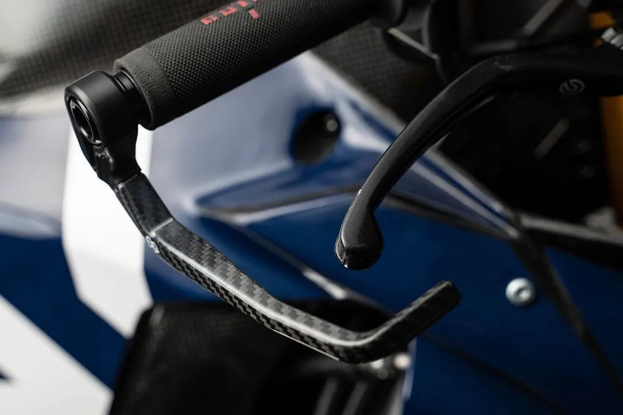 ducati diavel 1200 [GILLES TOOLING] – Carbon brake lever protection