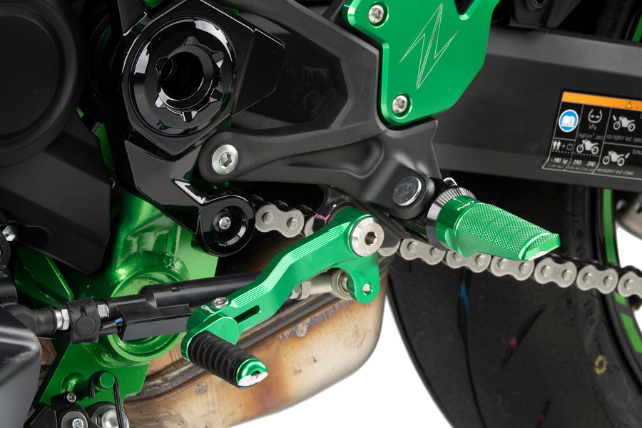 KAWASAKI Z 900 SE [2025] – Touring Screen – Black