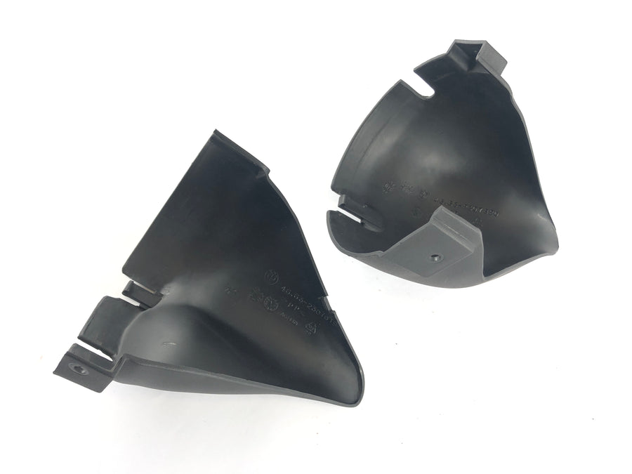 BMW K 1200 GT [2003] - Conduit d'air du ventilateur de radiateur