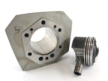 Moto Guzzi V11 [2001] - Cylindre avec piston gauche - 0