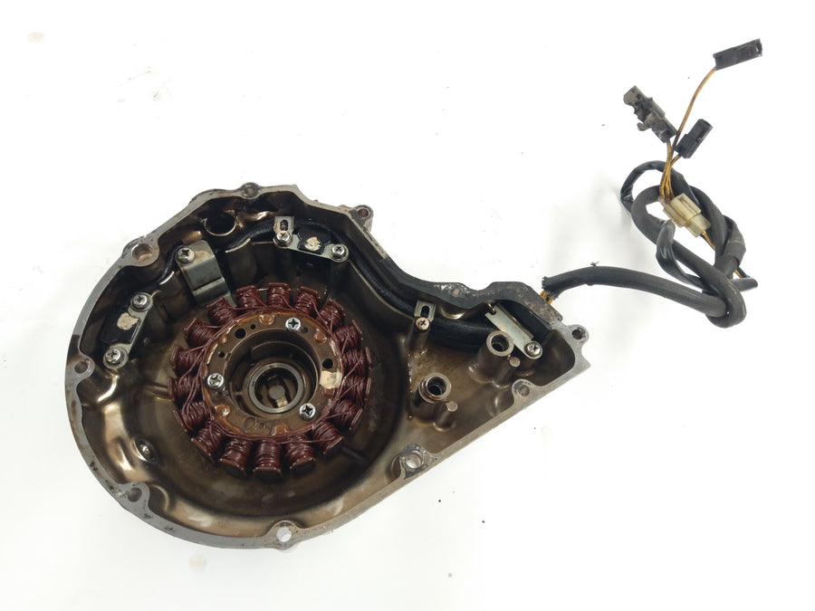 Suzuki Intruder VS 700 VP51A [1986] - Couvercle d'alternateur avec couvercle de stator