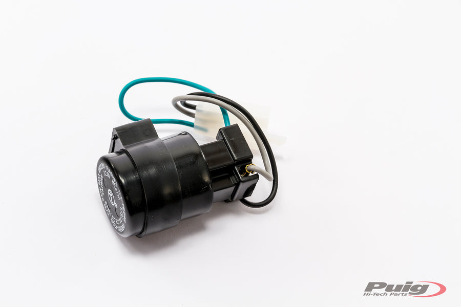 UNIVERSAL UNIVERSAL UNIVERSAL – Relay – Black