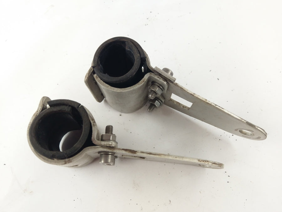 Ducati Pantah 500 SL [1982] - Headlight mount lamp holder