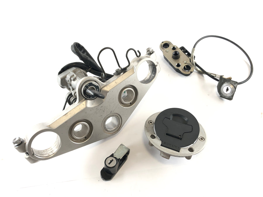 Suzuki DL 1000 V-Strom [2006] - Té de fourche supérieur avec kit de verrouillage