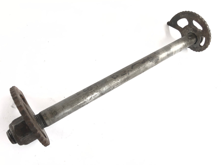 Suzuki DR 600 SN41A [1986] - Rear axle with chain tensioner
