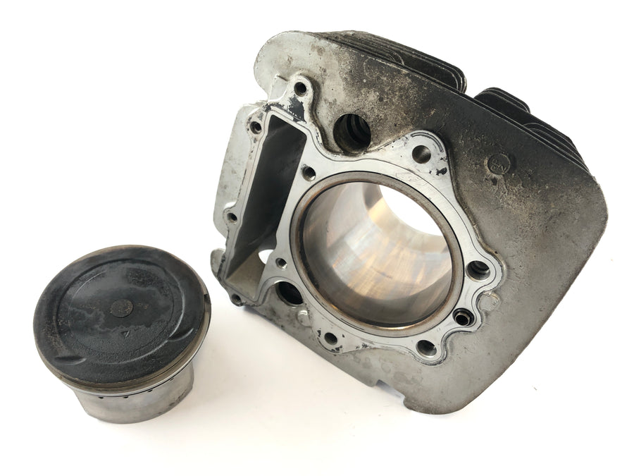 Yamaha TT 600 R DJ01 [2000] - Cylinder with piston