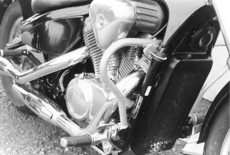 Honda VT 600 C [1988-2000] - motor protection bar