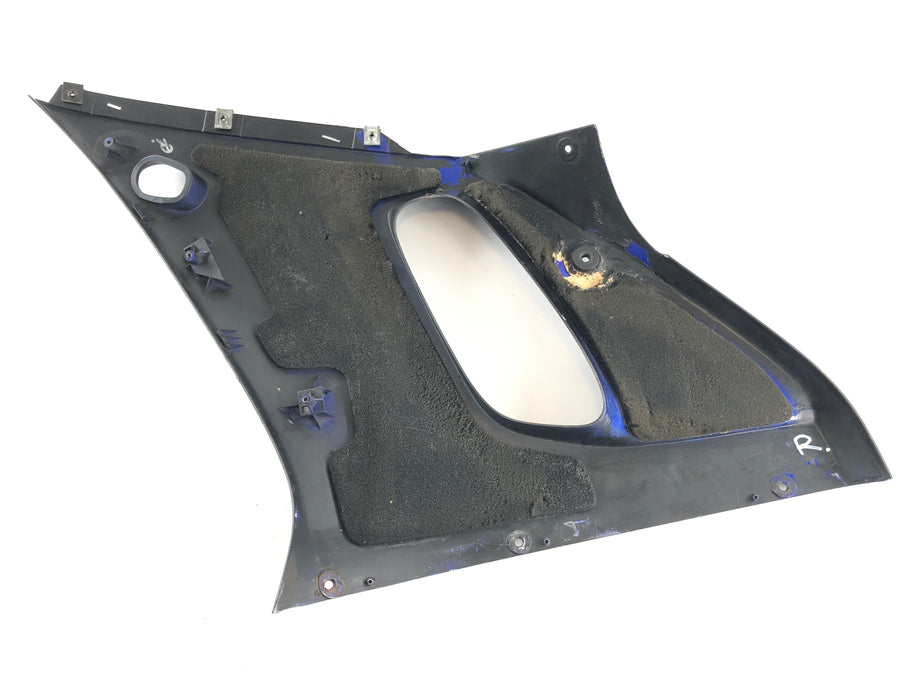 Yamaha YZF R6 RJ03 [2000] - Panneau latéral supérieur droit