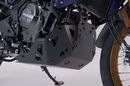 Suzuki V-Strom 800 DE [2023-2026] - engine protection bar black – picture 10