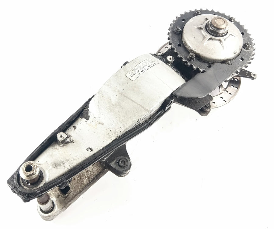 Honda VFR 800 FI RC46- Bras oscillant Bras oscillant arrière avec plateau et disque de frein