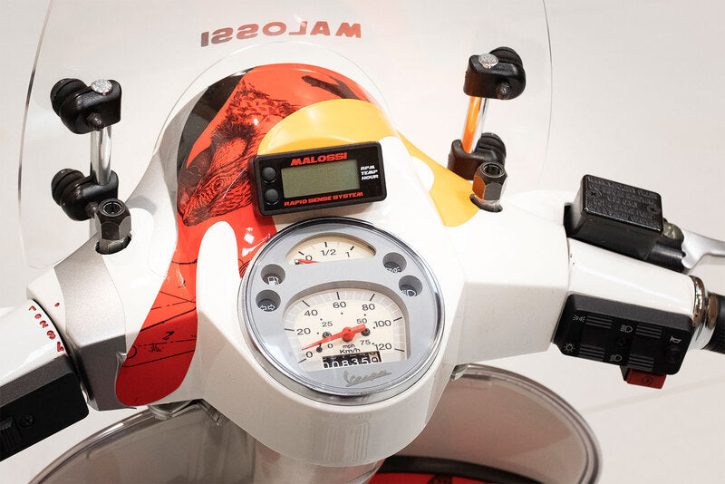 Yamaha X-Max 300 Tech Max + [MALOSSI] - Rapid Sense Drehzahlmesser/Temperaturmesser/Betriebsstunden
