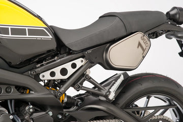YAMAHA XSR 900 [2019] – Retro Seitendeckel – Carbon look - 0