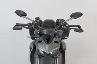 Triumph Daytona 955 [SW-MOTECH] – Hebelschützer mit Windschutz
