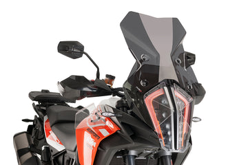 TRIUMPH BONNEVILLE T 120 NOIR [2025] - bulle tourisme | Fortement tonique | PUIG9717F