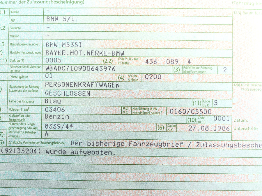 BMW M 535i E28 [1986] - Radhaus mit Fahrgestellnummer und Papieren Karosserie
