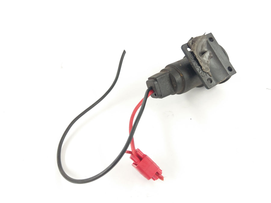 Moto Guzzi Nevada 750 LK [2001] - 12 Volt socket