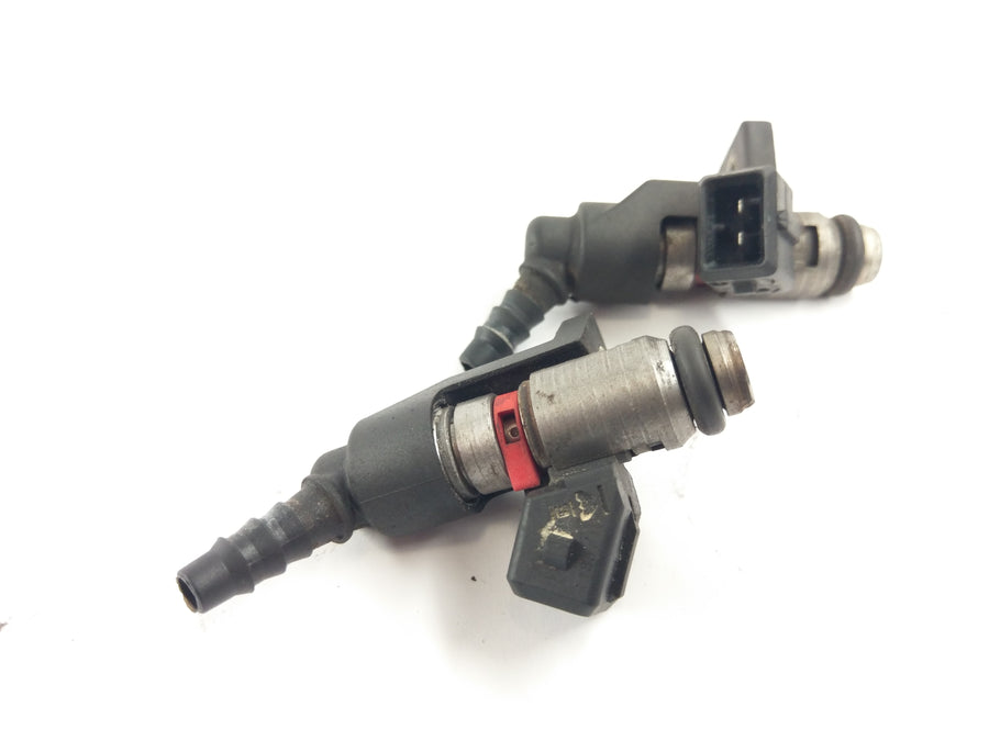 Moto Guzzi Breva 750 IE [2004] - pair of injectors