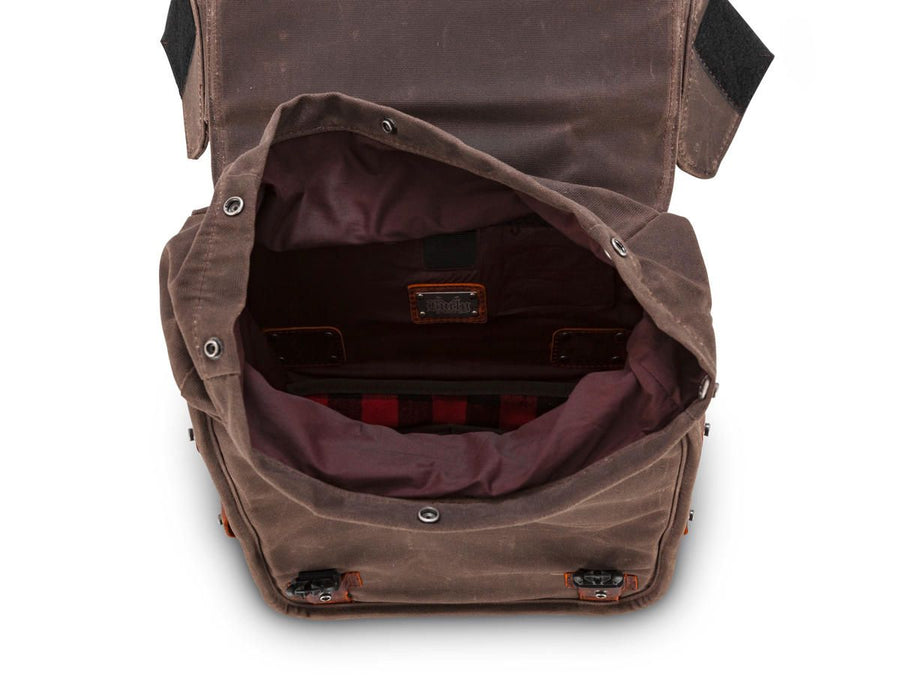 Harley Davidson-Voyager Floor-Satta Pocks Dark Oak