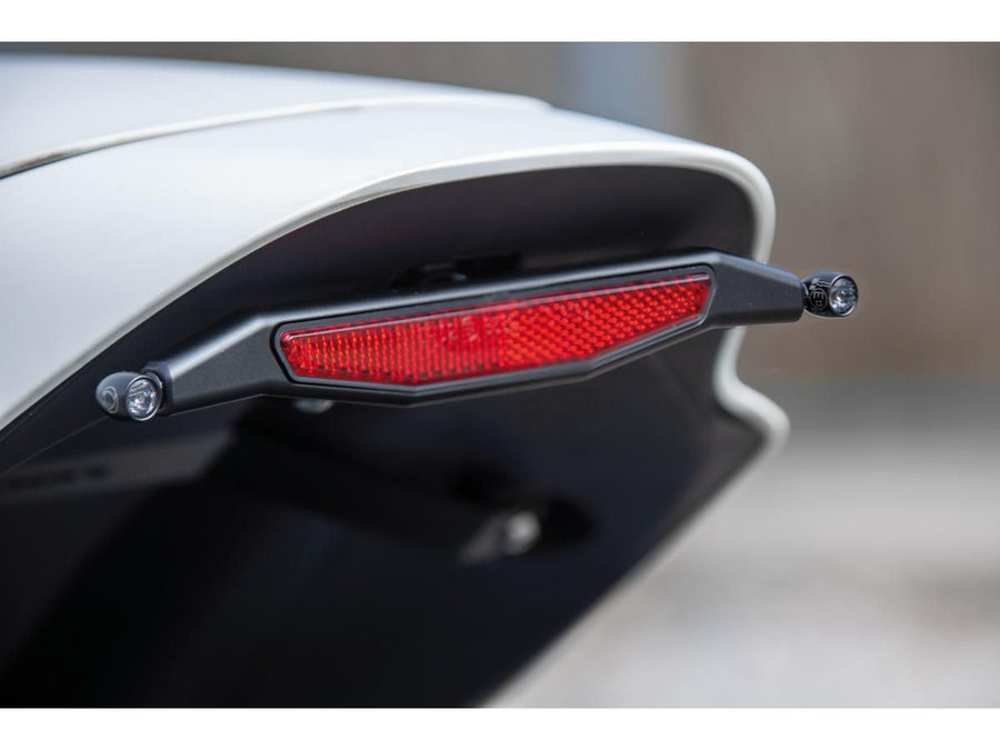 Harley Davidson FXDRS 114 [2019-2020] – Heckblinkerhalterung Flach Schwarz Satin