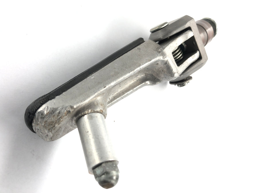 Honda CBR 900 SC50 - Driver's footrest right