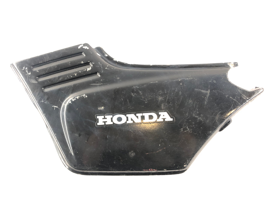 Honda CB 900 F SC01 [1981] - Panneau latéral gauche