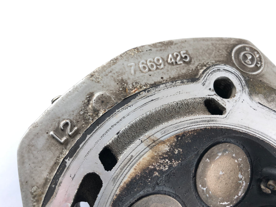 BMW R 1200 GS [2004] - Cylinder head