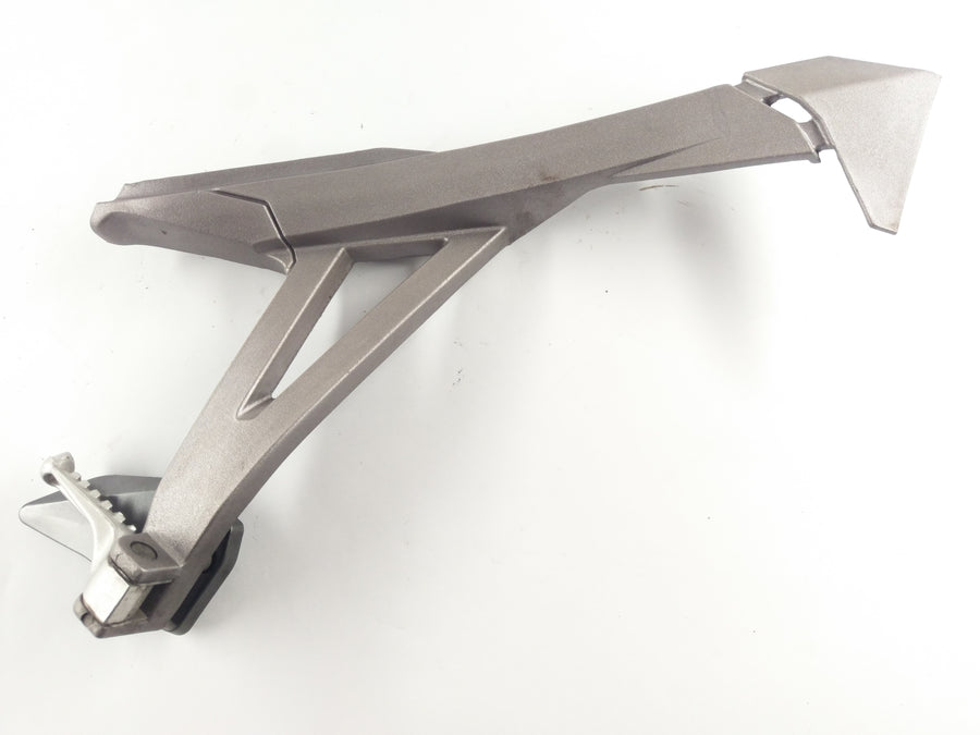 Aprilia RST 1000 Futura [2004] - Right Right de Pedia's Foot Right