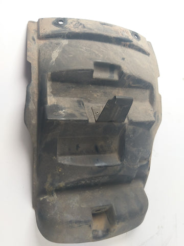 Suzuki DR 650 SP42B - Rear fender inside rear substructure fender