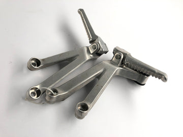 Honda CBR 900 SC50 - Repose-pieds passager avec support droit et gauche - 0