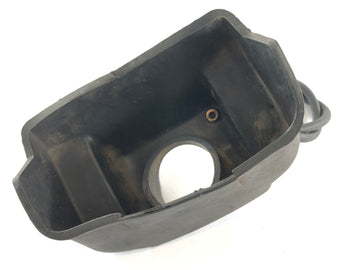 Yamaha V-max 1200 2EN [1997] - Tank cuff tank overflow protection - 0