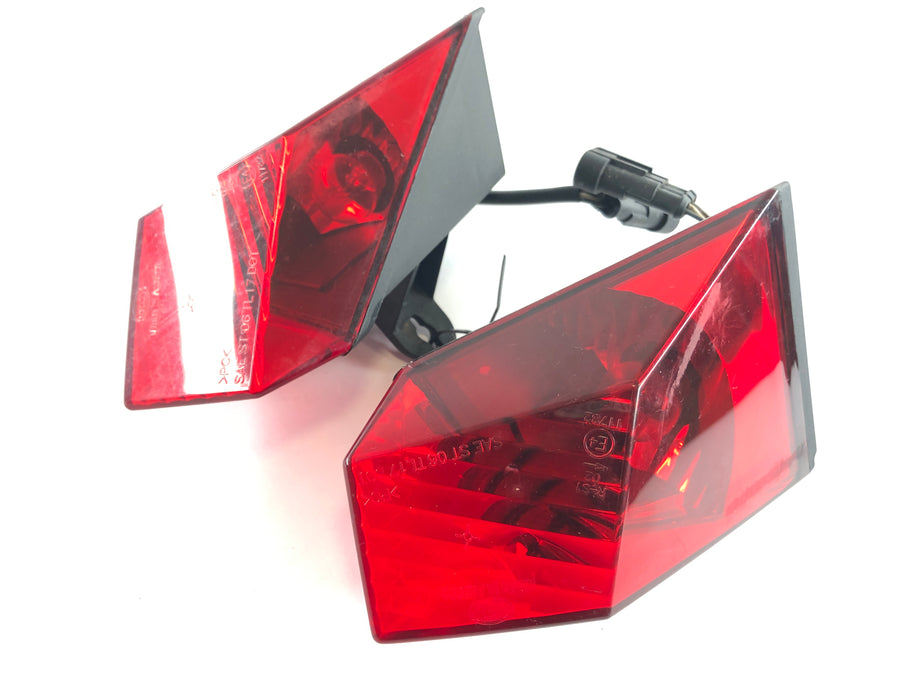 Can Am Spyder SM5 [2009] - Taillight