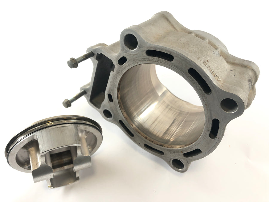 Honda CRF 450 R [2003] - Cylindre avec piston