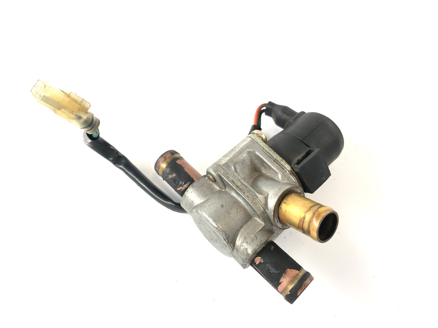 Honda VFR 800 RC46 [2005] - Secondary air valve