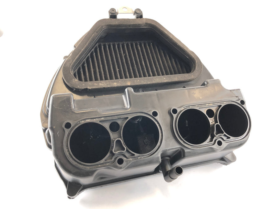 Yamaha YZF R1 RN12 [2005] - Airbox