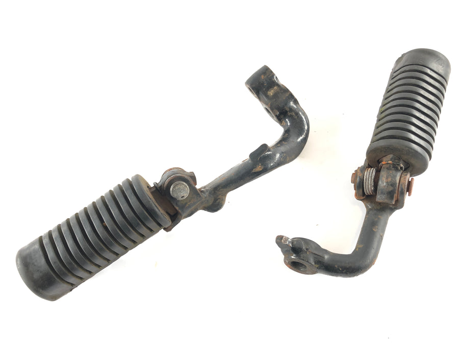Honda CJ 360 T [1980] - Driver footrests with holder left and right