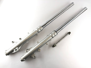 Triumph Tiger 900 T400 [1998] - Fork Telescopic fork with axle