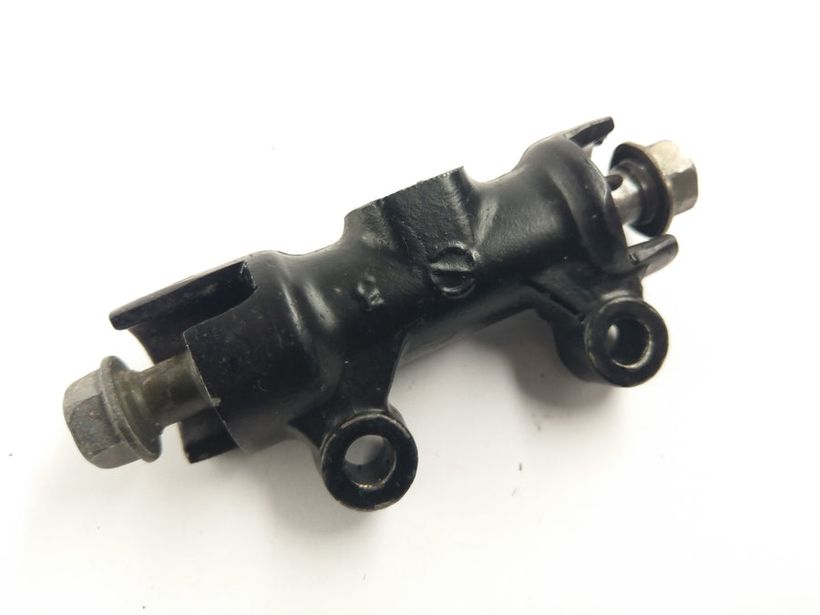 Triumph Trophy 900 T300 [1992] - Brake line distributor front