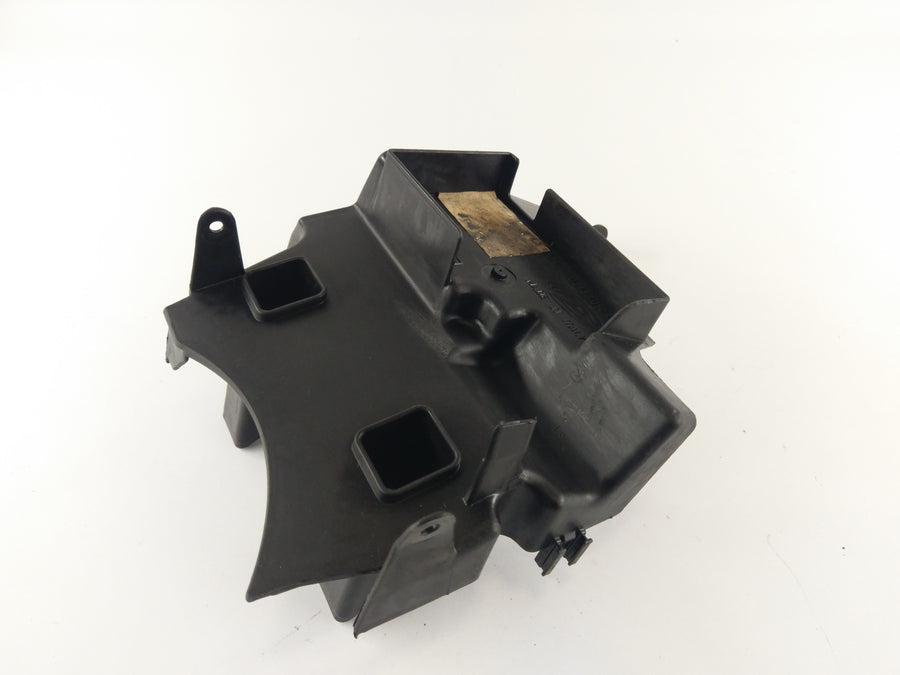 BETA RR 4T 125 LC [2016] - Boîtier filtre à air partie supérieure compartiment batterie