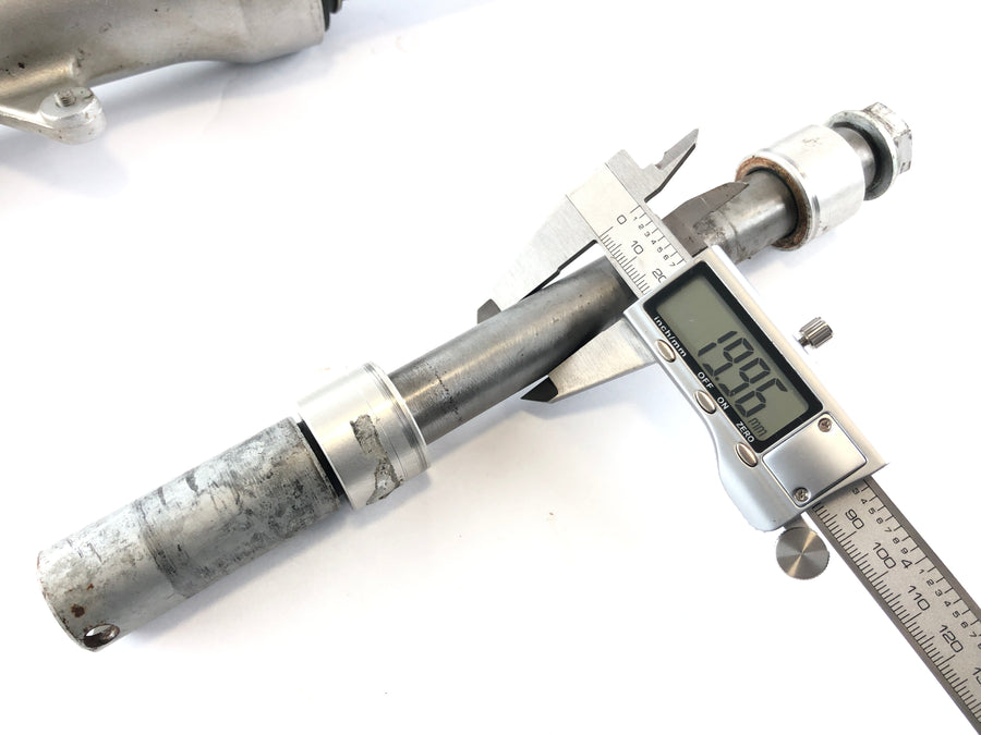 BMW F 650 CS Scarver [2001] - Fourche Fourche télescopique avec axe