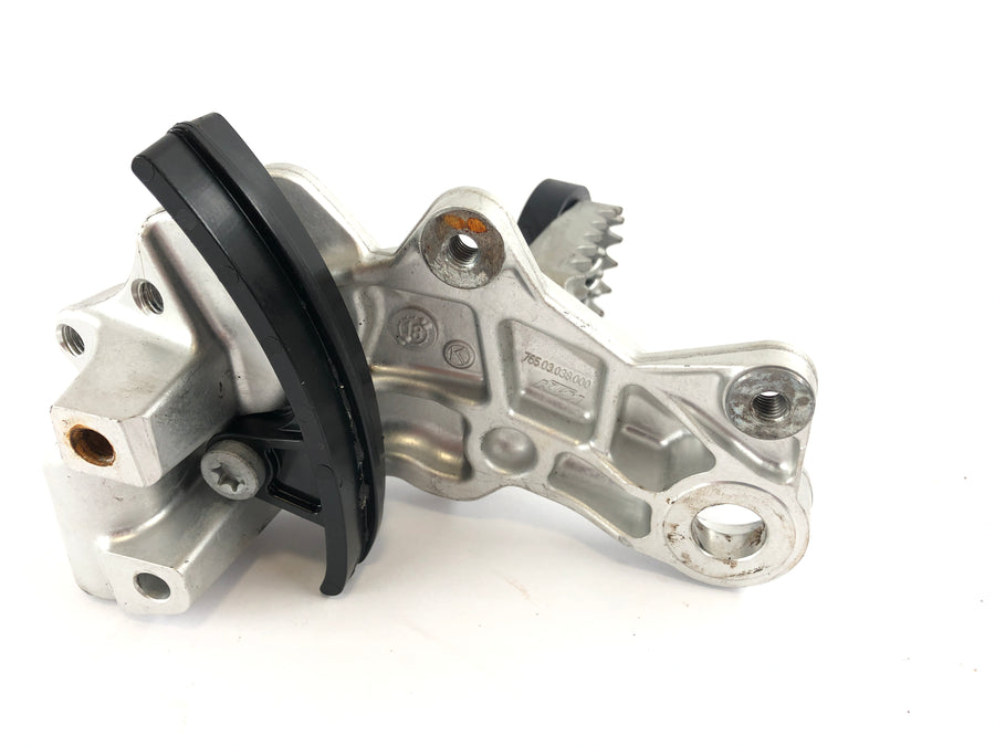 Husqvarna 701 Supermoto [2019] - Footrests right and left with holder
