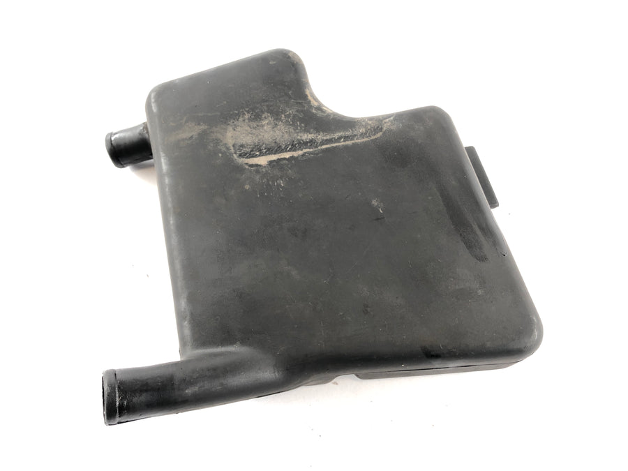 Ducati 888 Strada [1993] - Ventilation du carter moteur du vase d'expansion