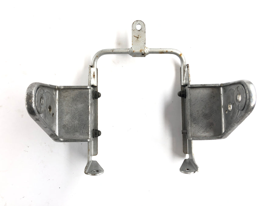 Kawasaki Zephyr 750 ZR750C [1991] - Headlight mount