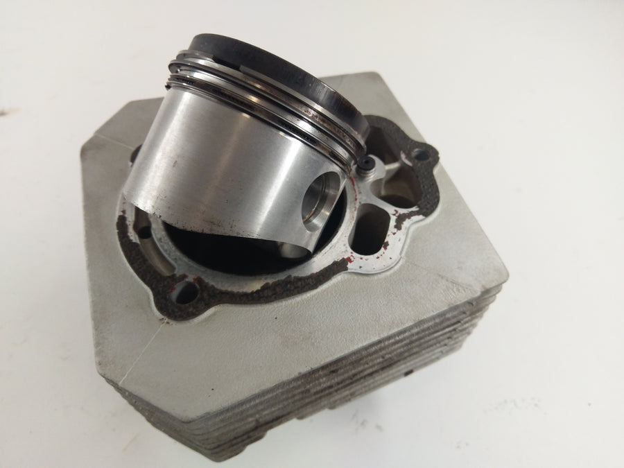 Moto Guzzi Nevada 750 LK [2001] - Cylinder with piston