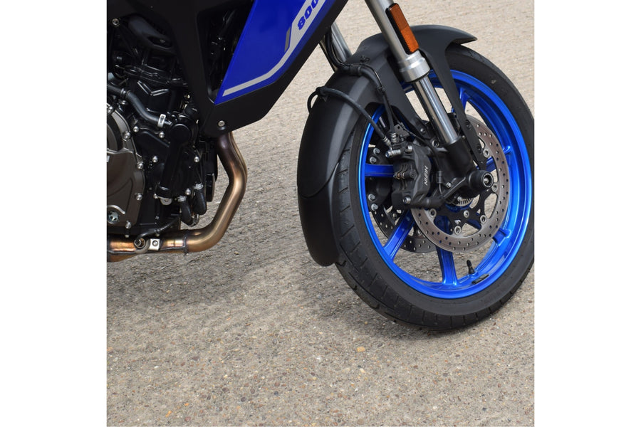 SUZUKI DL 800 V-STROM RE [2025] – Extension du garde-boue avant
