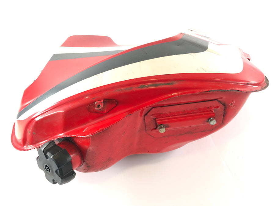 Suzuki DR 800 S SR42B [1991] - Fuel tank on the left inside rusty